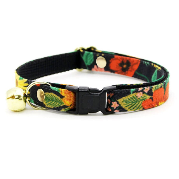 Black floral dog clearance collar