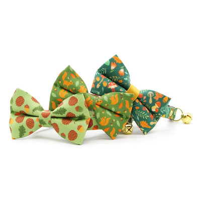 Bow Tie Cat Collar Set - "Squirrel Bounty" - Acorn Green Squirrel Cat Collar with Bow Tie / Fall, Nature Lover / Cat, Kitten, Small Dog Sizes