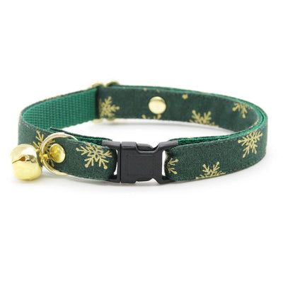 Cat Collar + Flower Set - "Juniper" - Green & Gold Snowflakes Cat Collar w/ Ivory Felt Flower (Detachable) / Cat, Kitten + Small Dog Sizes